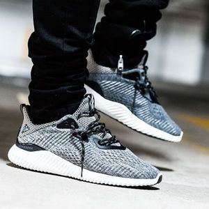 Adidas zapatos 3xhp AlphaBounce poshmark Adidas zapatos 3xhp AlphaBounce poshmark